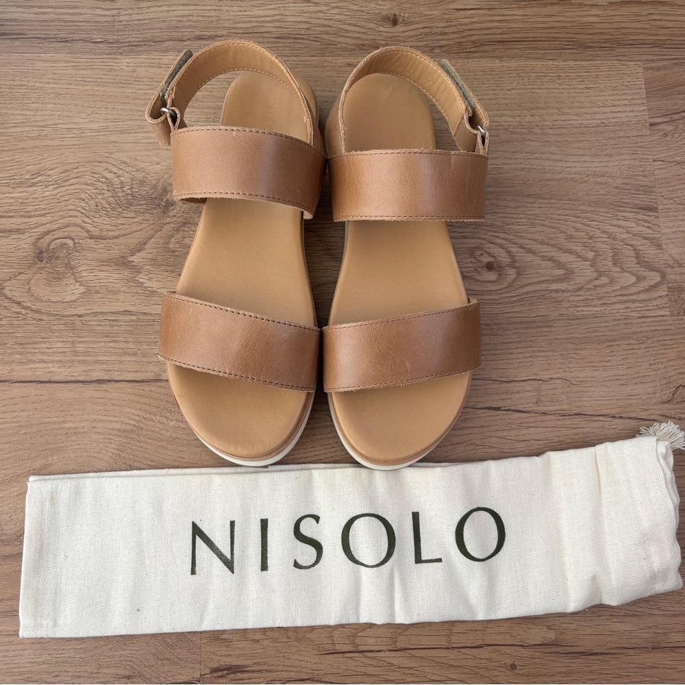Nisolo Flatform Leather Sandals, Almond, Women’s size 7